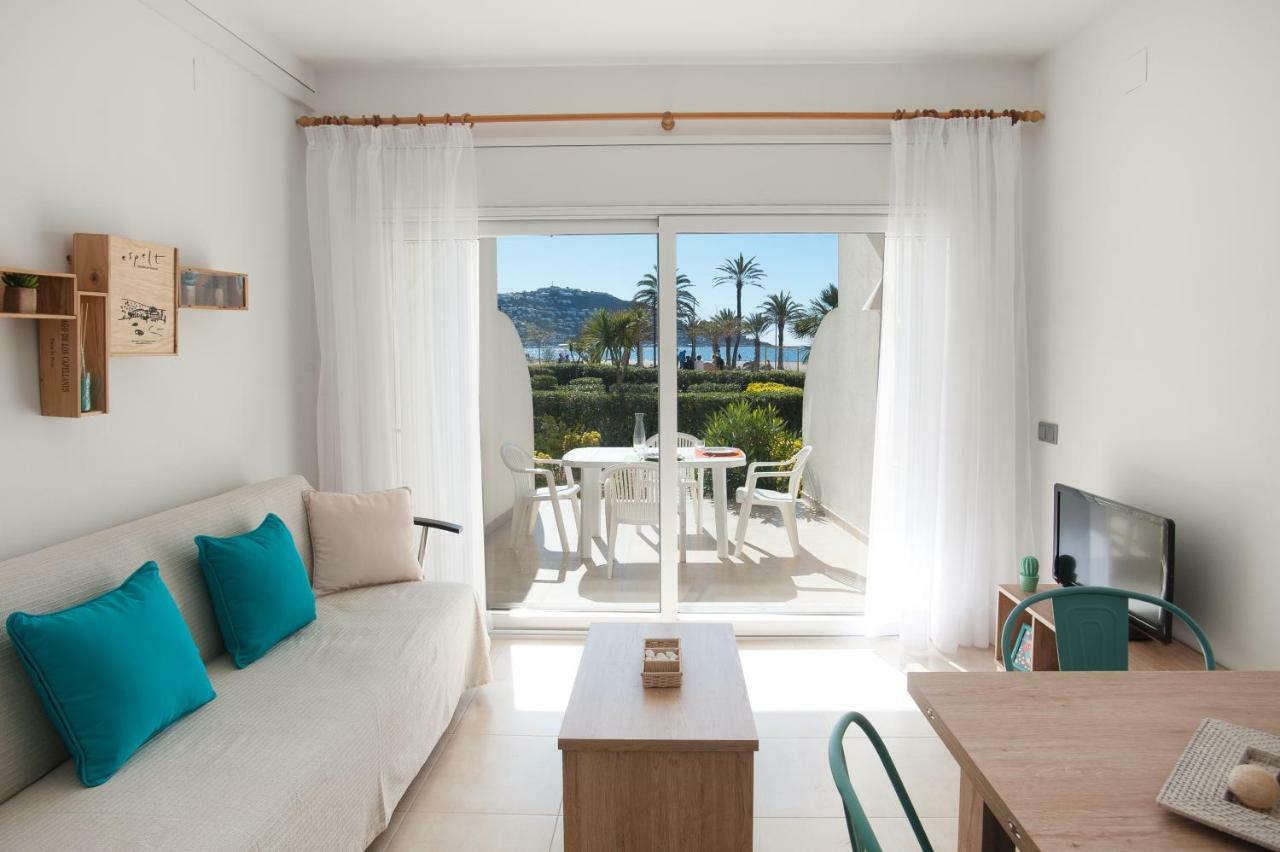 Apartamento A Pie De Playa, Climatizado Y Parking Roses Buitenkant foto