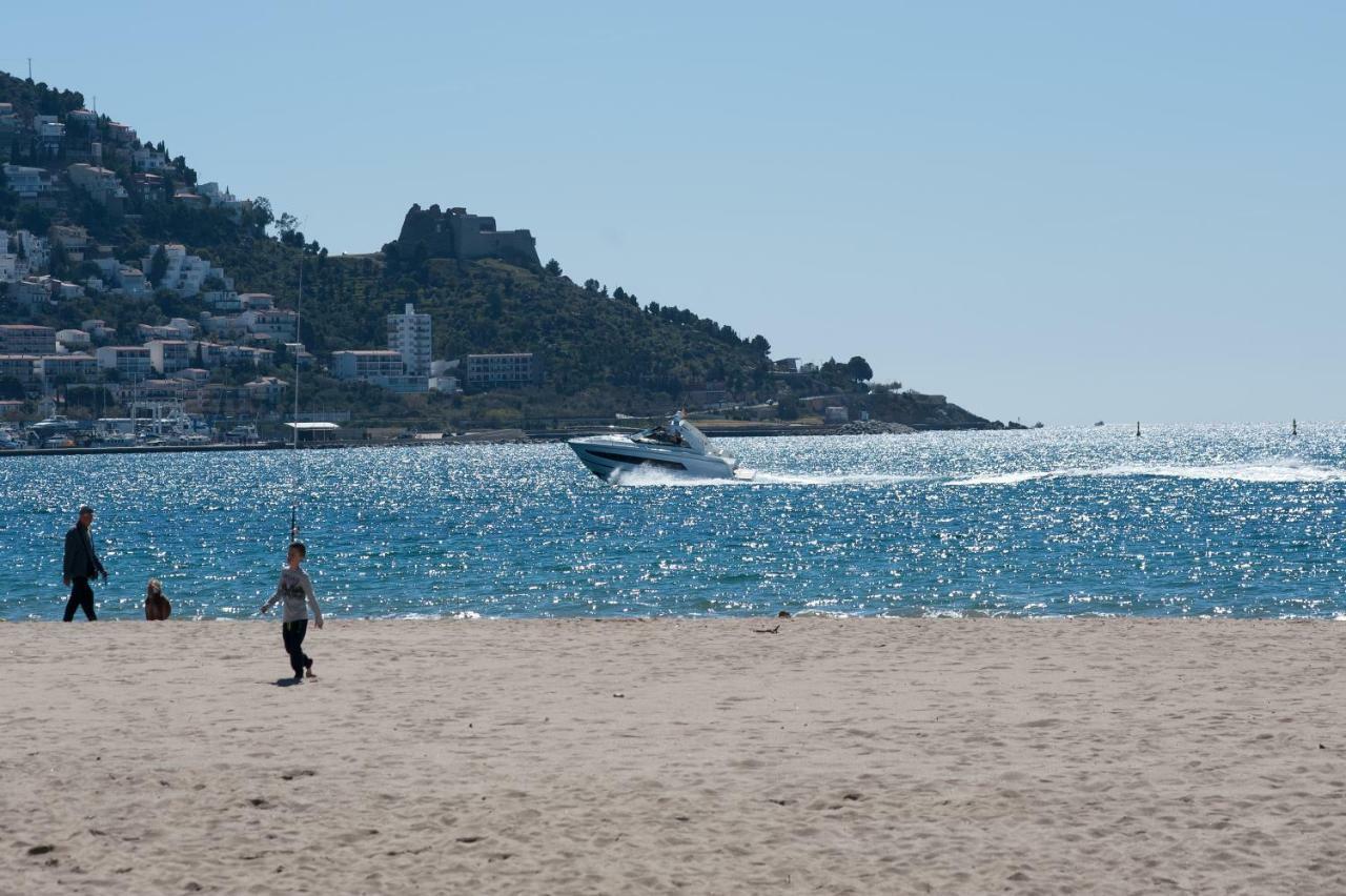 Apartamento A Pie De Playa, Climatizado Y Parking Roses Buitenkant foto
