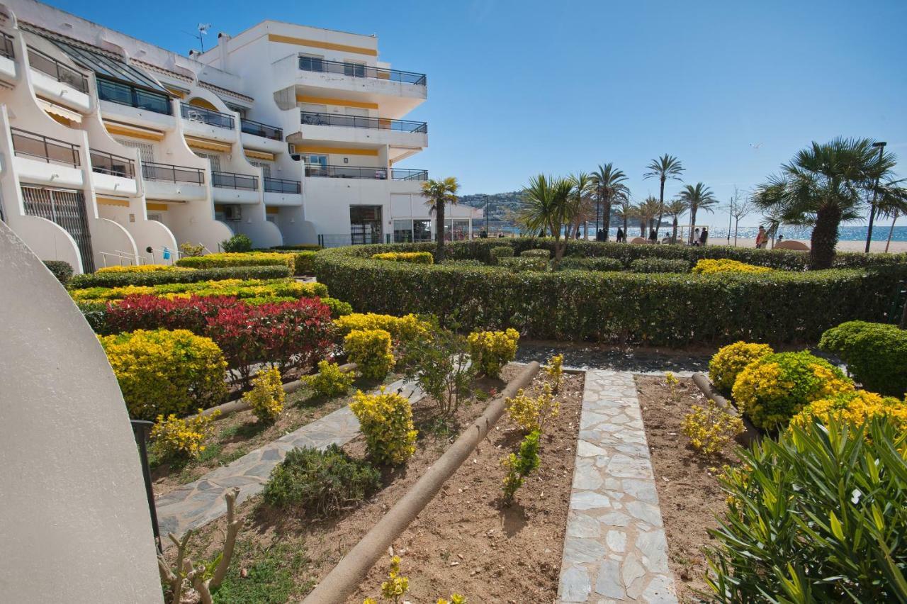 Apartamento A Pie De Playa, Climatizado Y Parking Roses Buitenkant foto