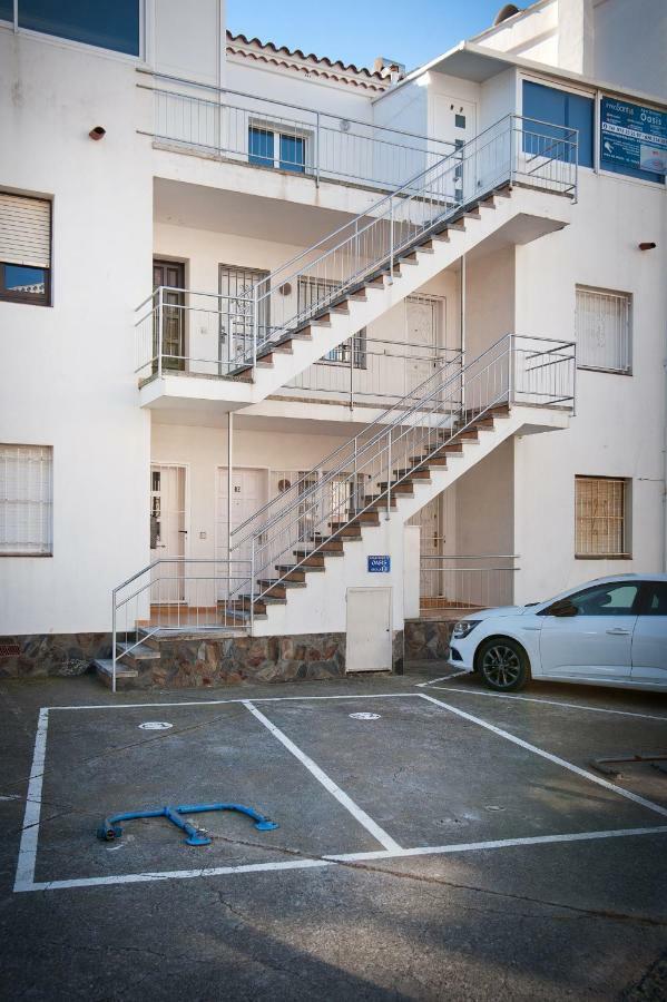 Apartamento A Pie De Playa, Climatizado Y Parking Roses Buitenkant foto